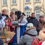 orszak trzech kroli w krakowie 2026 108 150x150 - Wspominamy Orszak Trzech Kr&oacute;li w Krakowie 2026 &ndash; Podsumowanie. Tłumy, smok i historyczne akcenty (ZDJĘCIA)