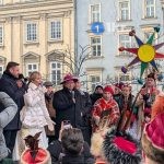 orszak trzech kroli w krakowie 2026 111 150x150 - Wspominamy Orszak Trzech Kr&oacute;li w Krakowie 2026 &ndash; Podsumowanie. Tłumy, smok i historyczne akcenty (ZDJĘCIA)