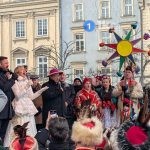 orszak trzech kroli w krakowie 2026 112 150x150 - Wspominamy Orszak Trzech Kr&oacute;li w Krakowie 2026 &ndash; Podsumowanie. Tłumy, smok i historyczne akcenty (ZDJĘCIA)