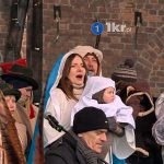 orszak trzech kroli w krakowie 2026 137 150x150 - Wspominamy Orszak Trzech Kr&oacute;li w Krakowie 2026 &ndash; Podsumowanie. Tłumy, smok i historyczne akcenty (ZDJĘCIA)