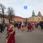 orszak trzech kroli w krakowie 2026 23 150x150 - Wspominamy Orszak Trzech Kr&oacute;li w Krakowie 2026 &ndash; Podsumowanie. Tłumy, smok i historyczne akcenty (ZDJĘCIA)