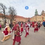 orszak trzech kroli w krakowie 2026 24 150x150 - Wspominamy Orszak Trzech Kr&oacute;li w Krakowie 2026 &ndash; Podsumowanie. Tłumy, smok i historyczne akcenty (ZDJĘCIA)