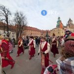 orszak trzech kroli w krakowie 2026 28 150x150 - Wspominamy Orszak Trzech Kr&oacute;li w Krakowie 2026 &ndash; Podsumowanie. Tłumy, smok i historyczne akcenty (ZDJĘCIA)