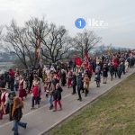 orszak trzech kroli w krakowie 2026 38 150x150 - Wspominamy Orszak Trzech Kr&oacute;li w Krakowie 2026 &ndash; Podsumowanie. Tłumy, smok i historyczne akcenty (ZDJĘCIA)