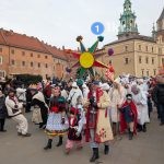 orszak trzech kroli w krakowie 2026 6 150x150 - Wspominamy Orszak Trzech Kr&oacute;li w Krakowie 2026 &ndash; Podsumowanie. Tłumy, smok i historyczne akcenty (ZDJĘCIA)