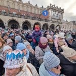 orszak trzech kroli w krakowie 2026 66 150x150 - Wspominamy Orszak Trzech Kr&oacute;li w Krakowie 2026 &ndash; Podsumowanie. Tłumy, smok i historyczne akcenty (ZDJĘCIA)