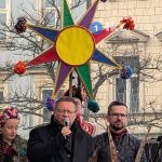 orszak trzech kroli w krakowie 2026 70 150x150 - Wspominamy Orszak Trzech Kr&oacute;li w Krakowie 2026 &ndash; Podsumowanie. Tłumy, smok i historyczne akcenty (ZDJĘCIA)