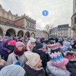 orszak trzech kroli w krakowie 2026 78 150x150 - Wspominamy Orszak Trzech Kr&oacute;li w Krakowie 2026 &ndash; Podsumowanie. Tłumy, smok i historyczne akcenty (ZDJĘCIA)